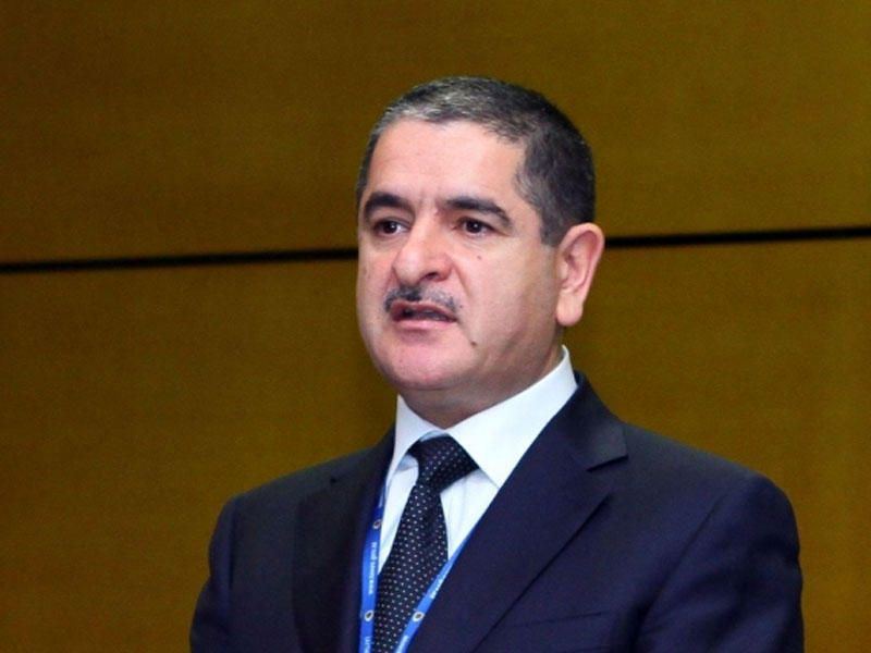 Əhalinin gəlirləri iqtisadi artım tempini üstələyir - Prezidentin köməkçisi