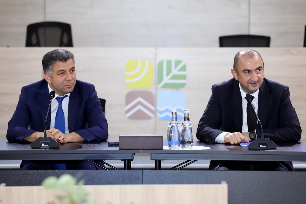 Meşəətrafı məntəqələrin qazlaşdırılması müzakirə olundu