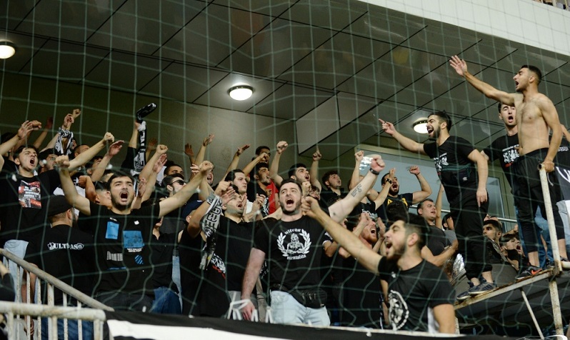 “Neftçi” növbəti mərhələyə yüksəldi