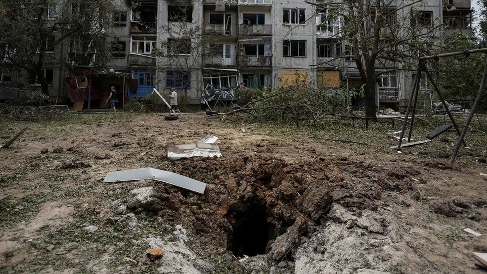 Ruslar Baxmut şəhərini vurdular - Ölənlər var