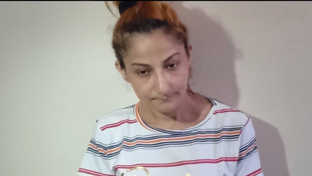 Narkotik satan qadın tutuldu