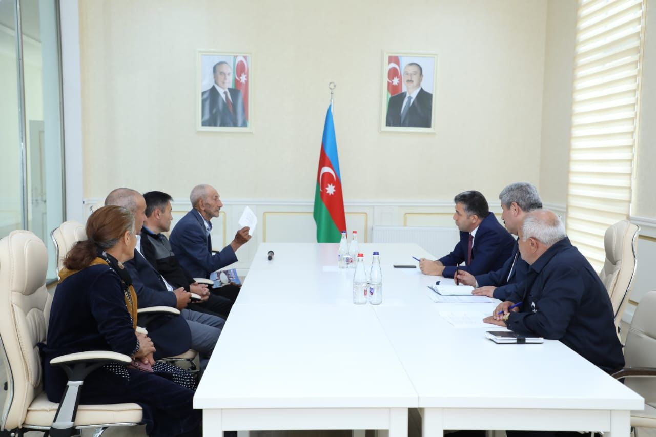 Ruslan Əliyev Gədəbəydə vətəndaşları qəbul etdi