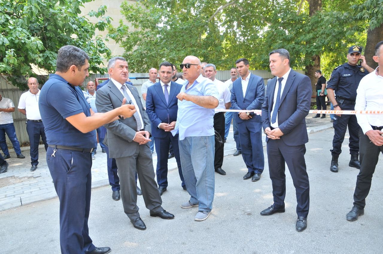 Partlayışda 20-dən çox mənzilə ziyan dəyib 