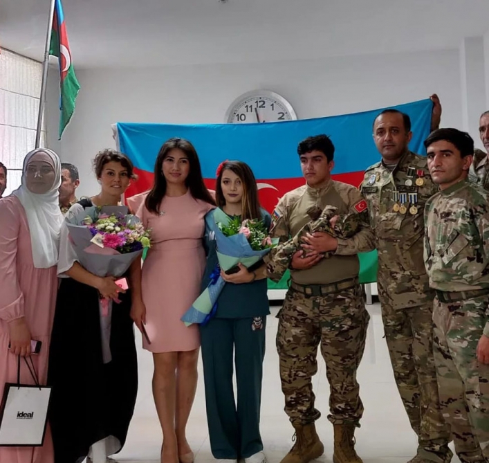 24 dəfə əməliyyat olunan qazi ata oldu - FOTO