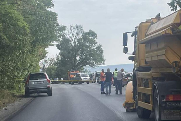 Turistləri daşıyan avtobus qəzaya düşdü - Ölənlər var