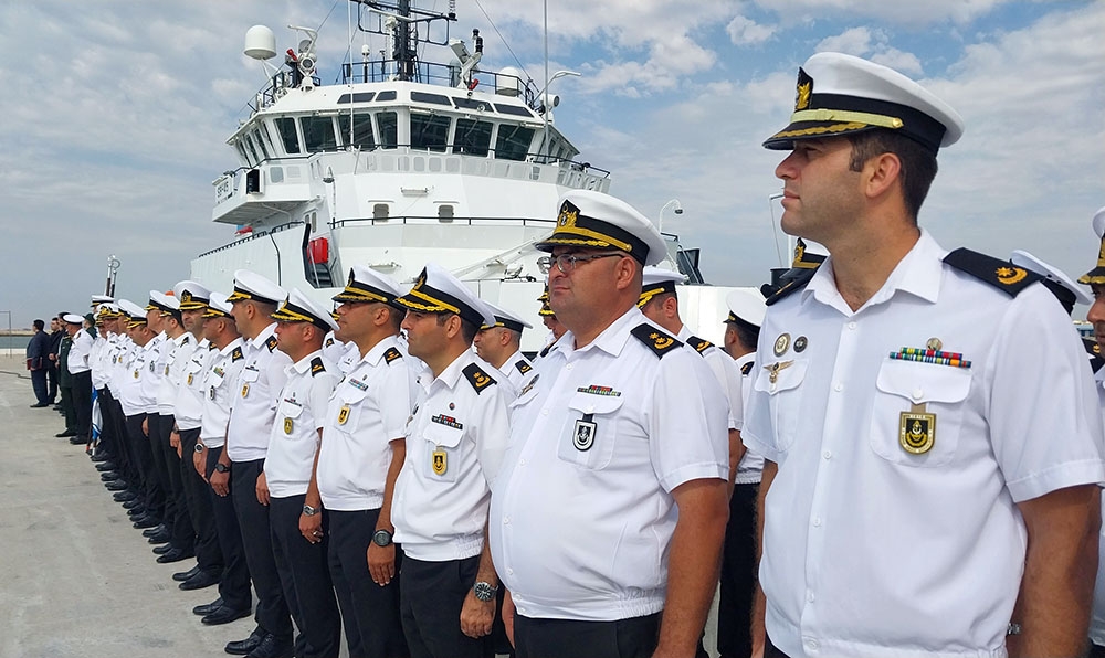 İranın hərbi gəmiləri Bakıya gəldi - FOTO