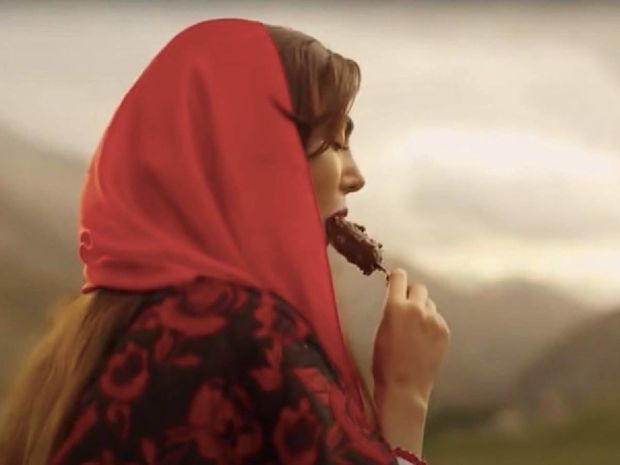 Qadınların reklama çəkilməsi qadağan edildi