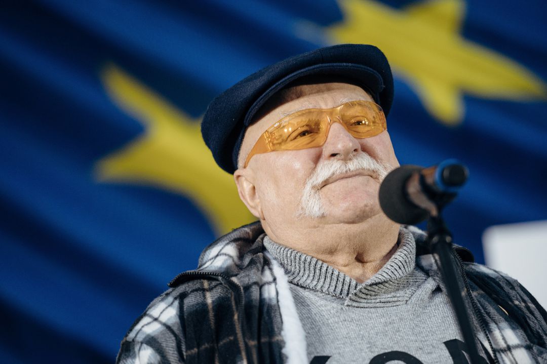 Əfsanəvi prezident xəstəxanaya yerləşdirildi 