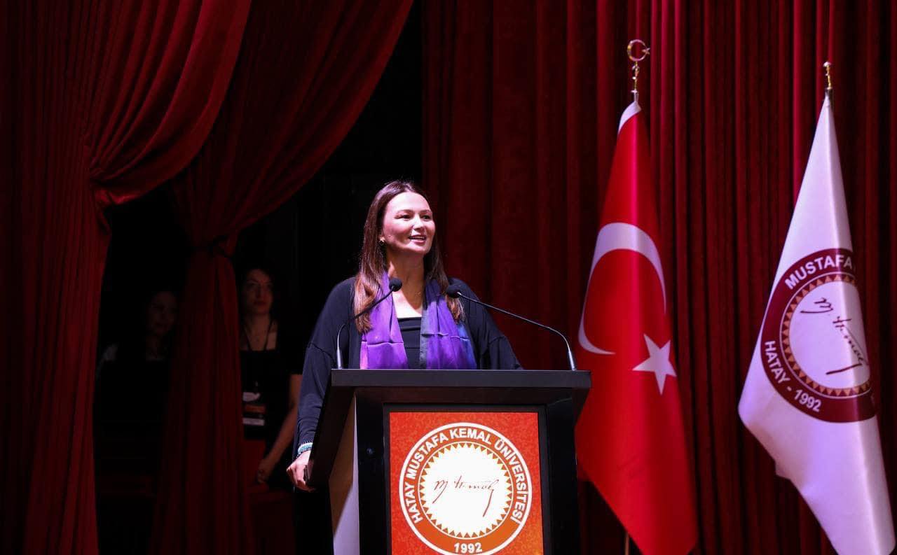 Qənirə Paşayeva Türk dünyasını birliyə çağırıb - VİDEO