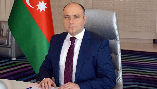 Nazir köməkçini idarə rəisi TƏYİN ETDİ