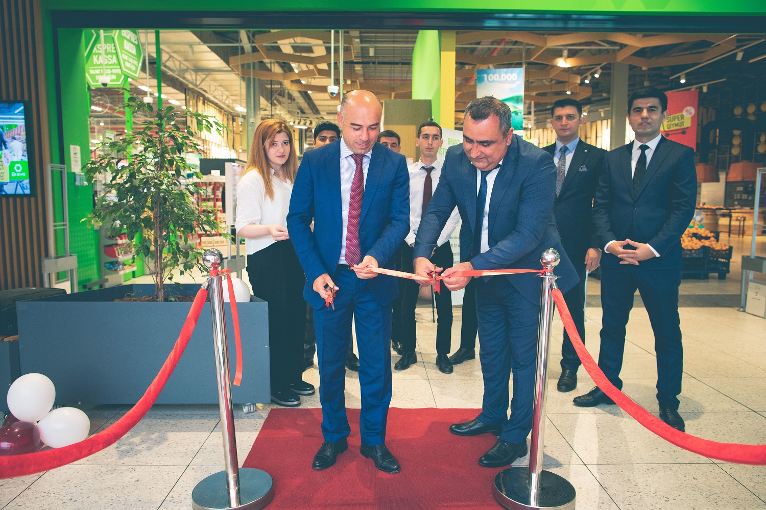 Kapital Bank yeni Bravo-4 filialını istifadəyə verdi