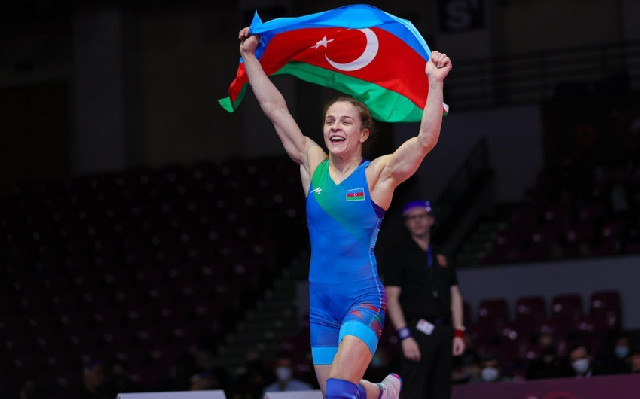 Mariya Stadnik ilk qələbəsini qazandı