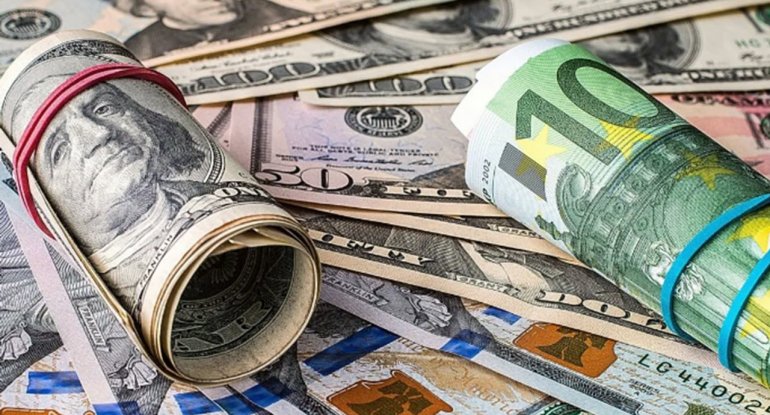 Dolların bu günə olan məzənnəsi