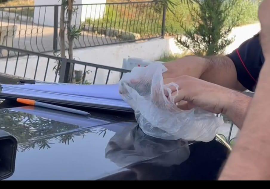 Narkotik çəkib “Range Rover” sürdü - FOTO