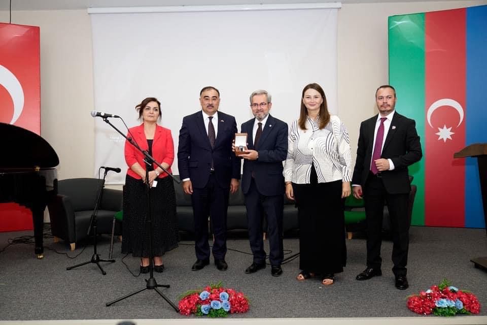 Əhməd Cavadla bağlı kitabın təqdimatı oldu - FOTOLAR
