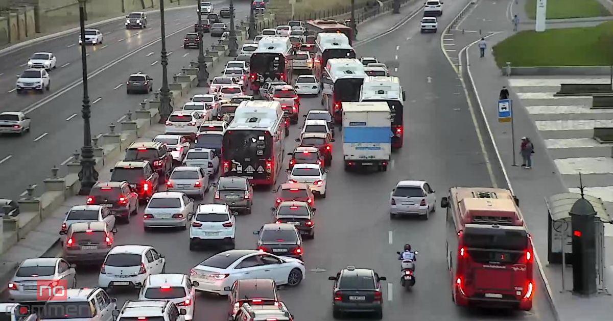 Bakıda yenə tıxac var - Avtobusların hərəkəti iflic oldu