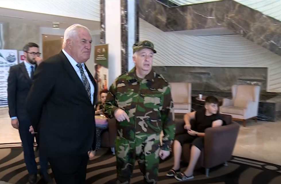 General “Qalaaltı”dakı yanğına görə müşavirə keçirdi - FOTOLAR