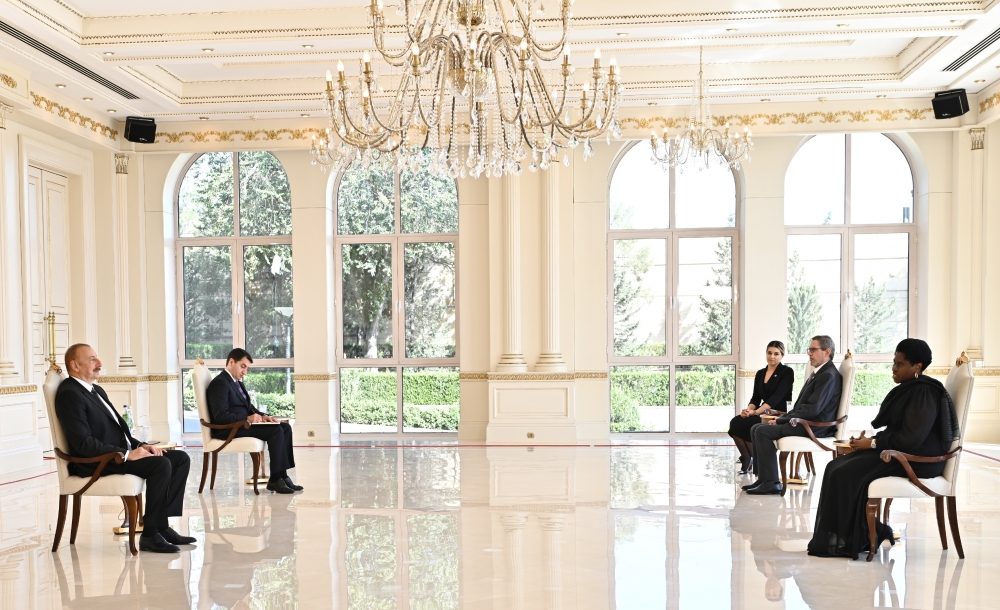 Prezident Afrika ölkəsi ilə münasibətlərdən DANIŞDI