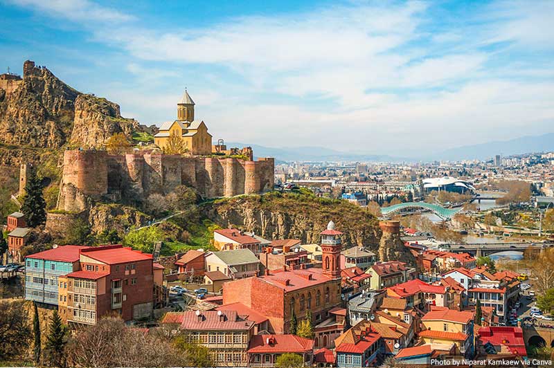 Qonşuda işsizlik səviyyəsi aşağı düşdü