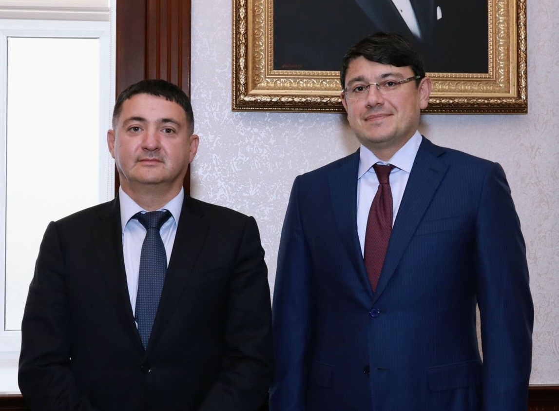 Komitə sədri Moldovadakı diaspor rəhbəri ilə görüşdü