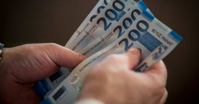 Müəllimlər artımla birlikdə bu qədər maaş ALACAQLAR