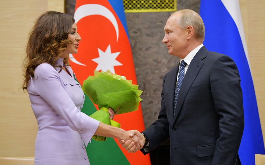 Putin Mehriban Əliyevanı TƏBRİK ETDİ 