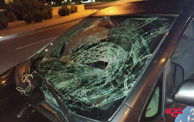 “Prius” üç piyadanı vurdu, Türkiyə vətəndaşı öldü