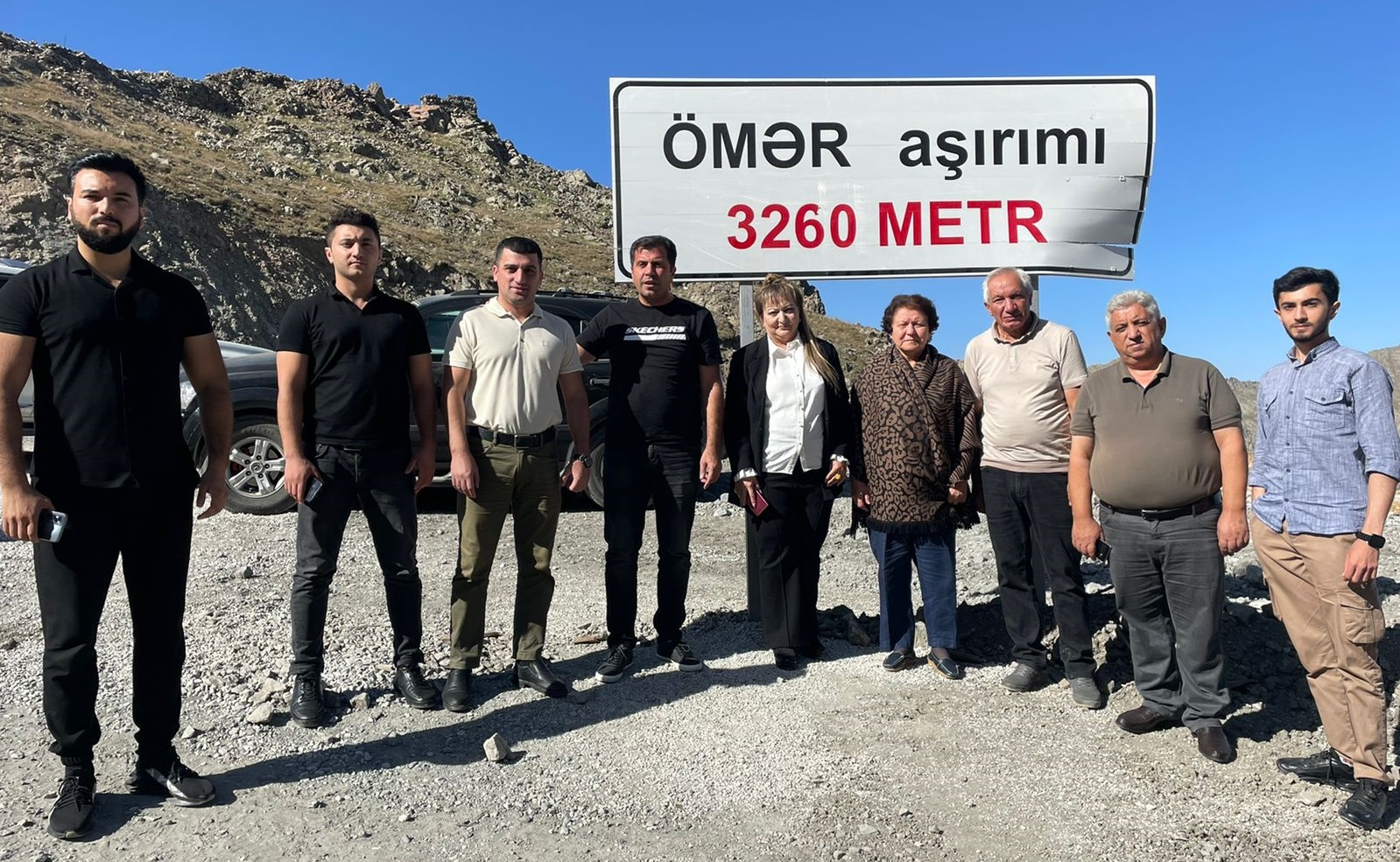 Kəlbəcərin yaşlı sakinləri doğma yurdlarına gedib
