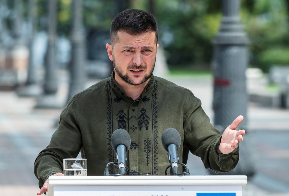 Gizli iclas keçirən Zelenskidən ruslara mesaj: “Nəticəni tezliklə hiss edəcəklər” 