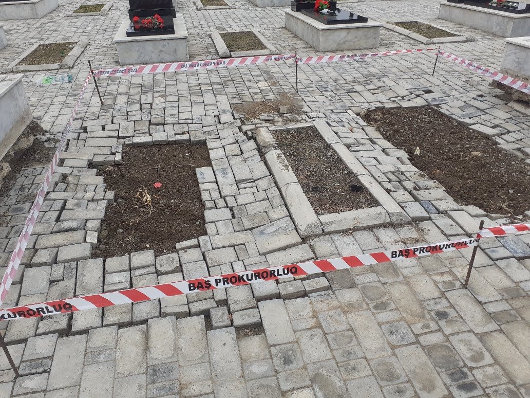 9 şəhid məzarı boş çıxıb