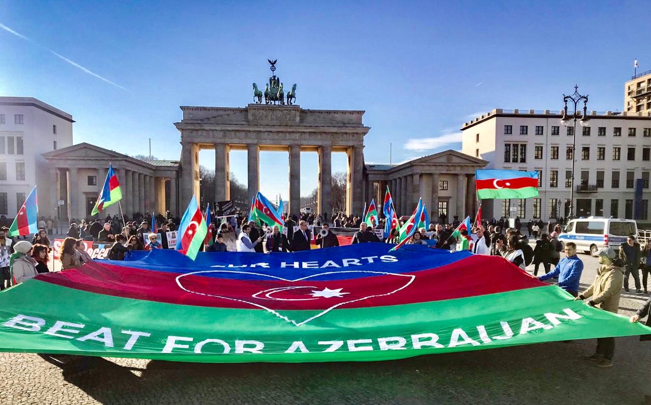 Qalib diasporun nüfuzu: Artıq hər kəs reallığı qəbul edir!
