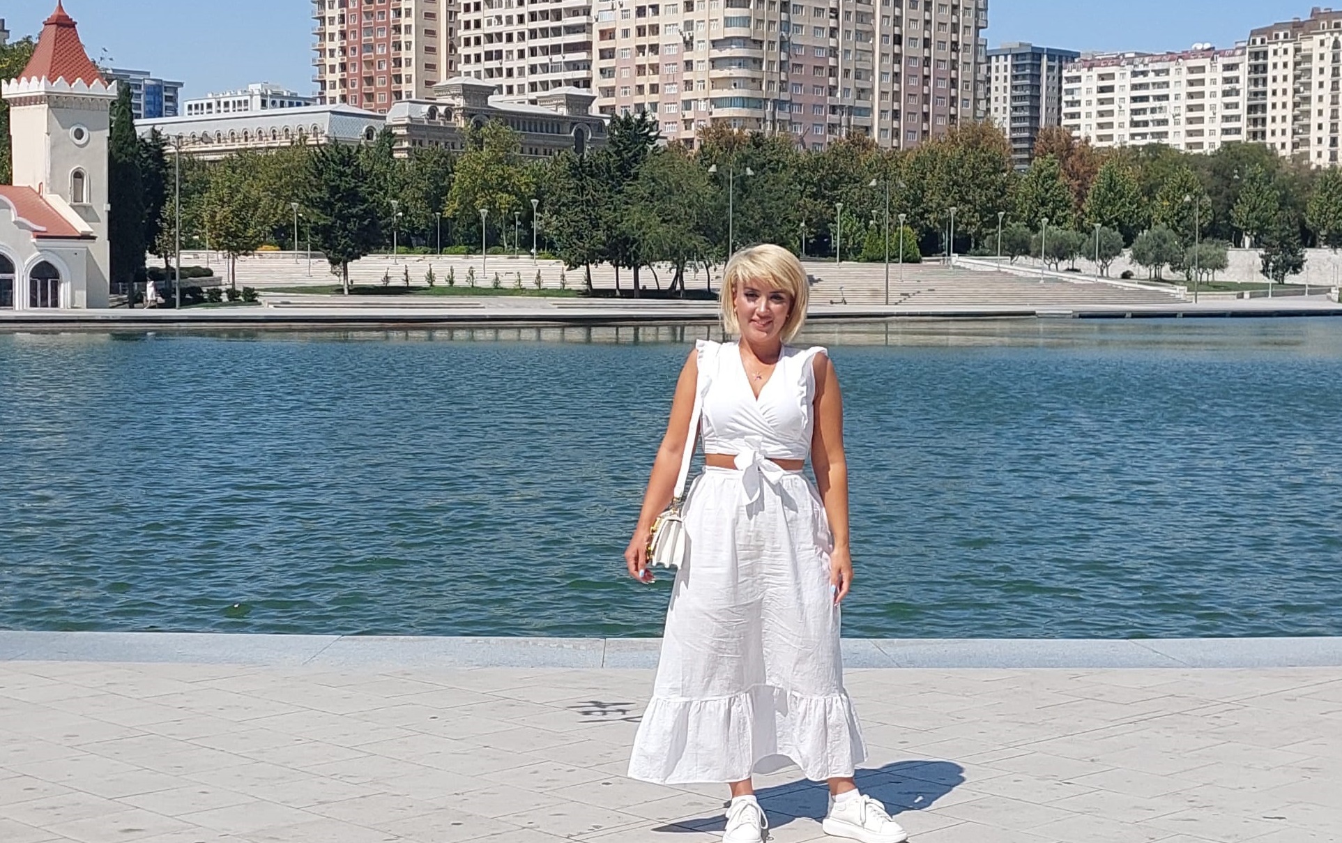 Günel Gözəlova Fonddakı işindən ayrıldı