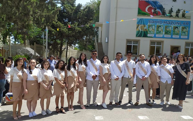 Bu sinfin bütün məzunları tələbə OLDU