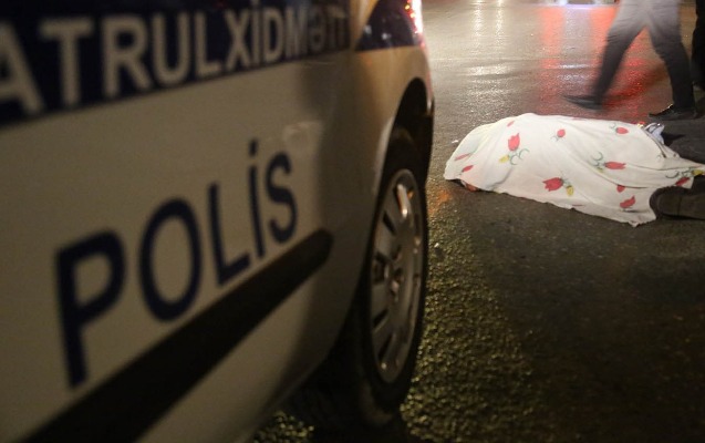 Yolu keçən piyadanı maşın vurub öldürdü