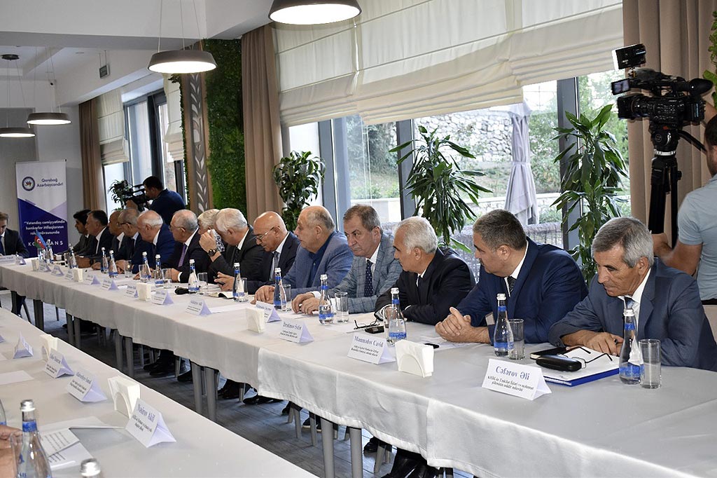 AHİK Şuşada konfrans keçirib