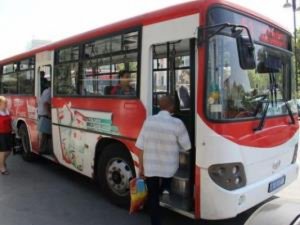 Avtobusda sərnişinin pulu və kartı OĞURLANDI