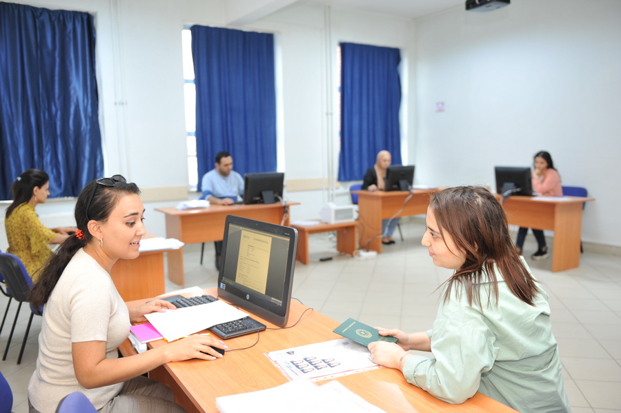 BMU-ya qəbul olanların onlayn qeydiyyatı davam edir