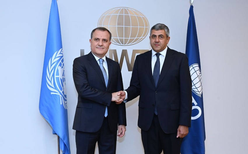 Ceyhun Bayramov Baş katiblə danışıqlar apardı 