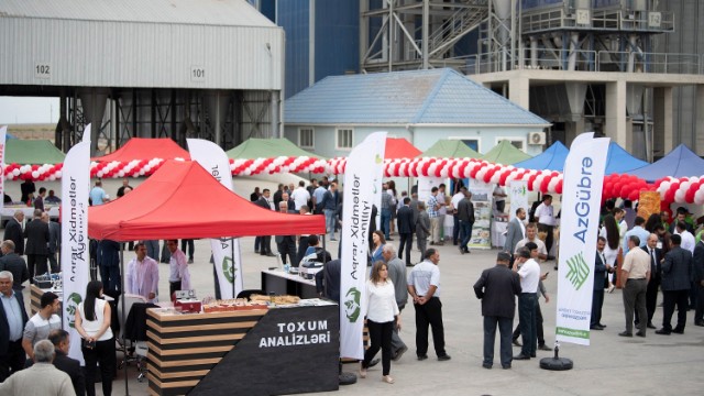 Hacıqabulda toxum sərgi-satış yarmarkası keçirildi - FOTOLAR