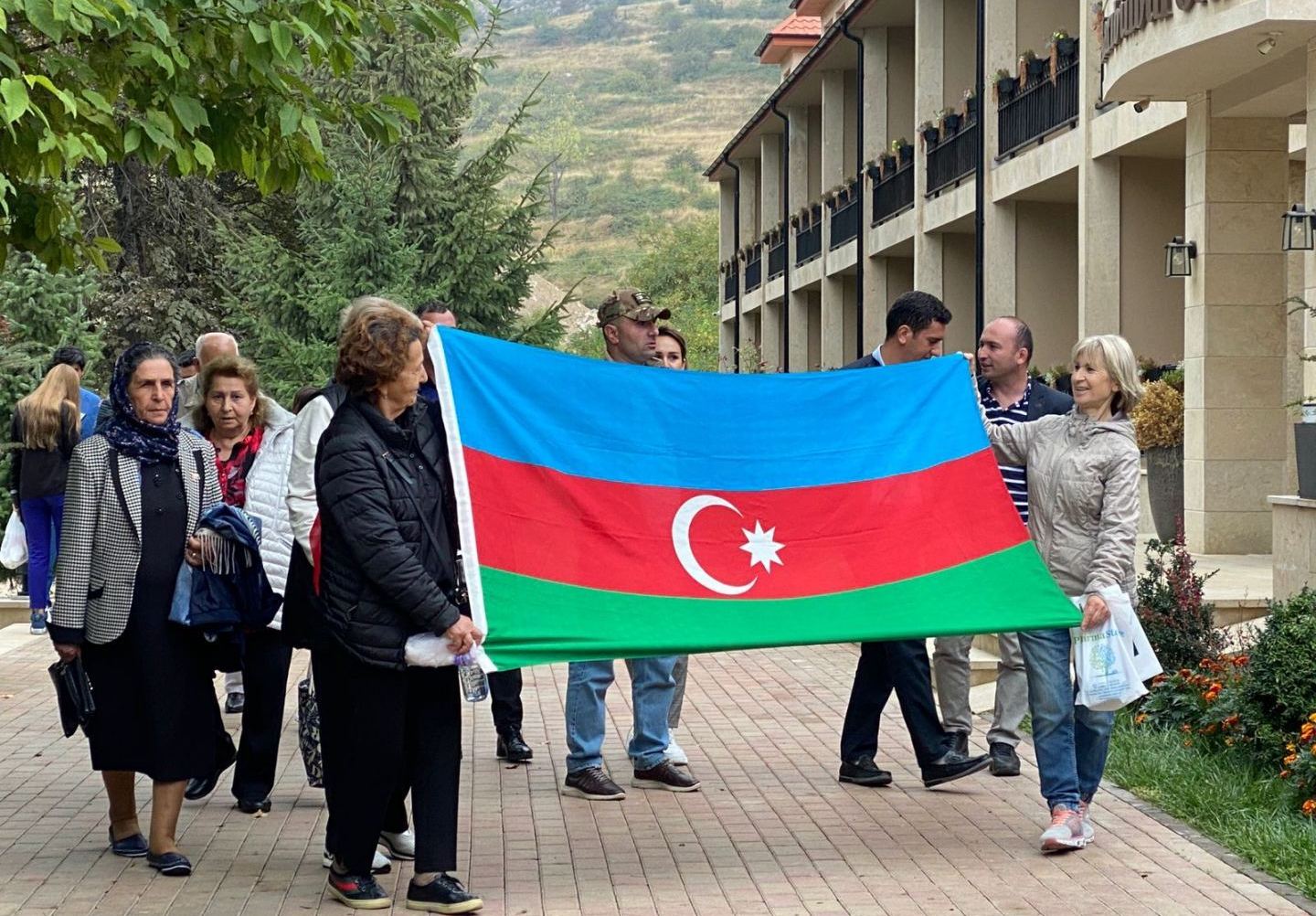 QHT nümayəndələri Şuşada