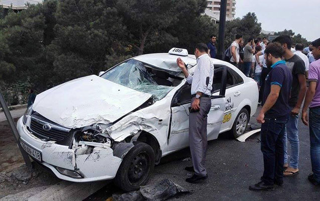 Həftəsonu yol qəzaları 6 can aldı
