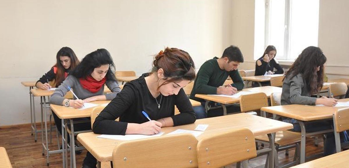 Kolleclərin boş qalan yerlərinə qəbulun nəticələri 