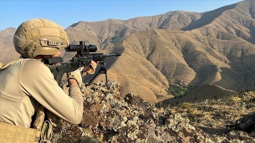 Türkiyə ordusu yüzlərlə terrorçunu MƏHV EDİB