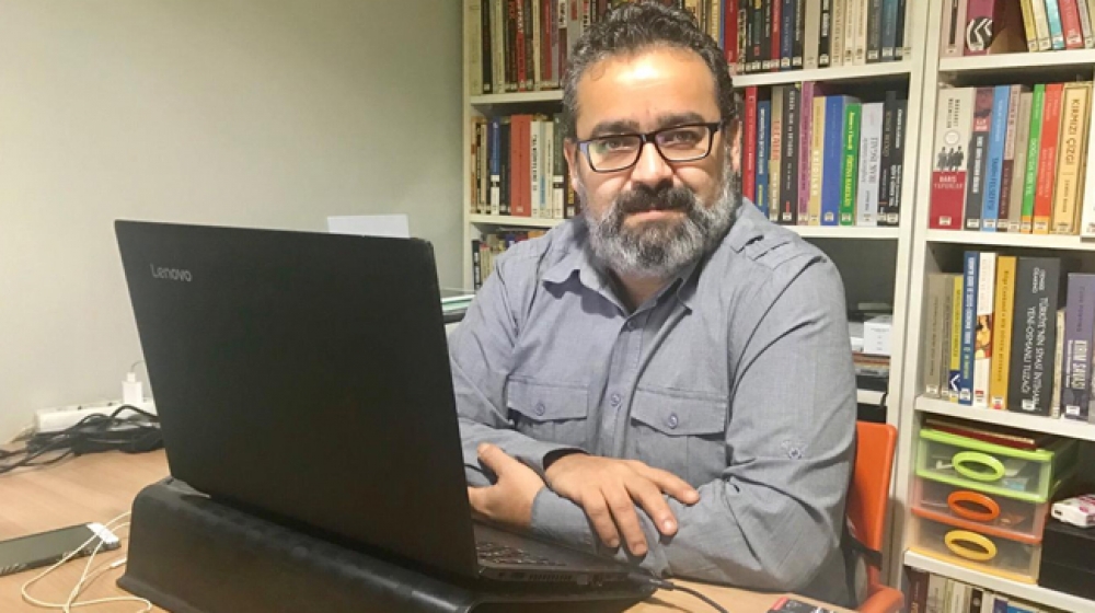 Ermənistan başqa ölkələrdən asılıdır - Türkiyəli jurnalist