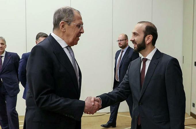 Mirzoyan yenə Lavrova zəng etdi