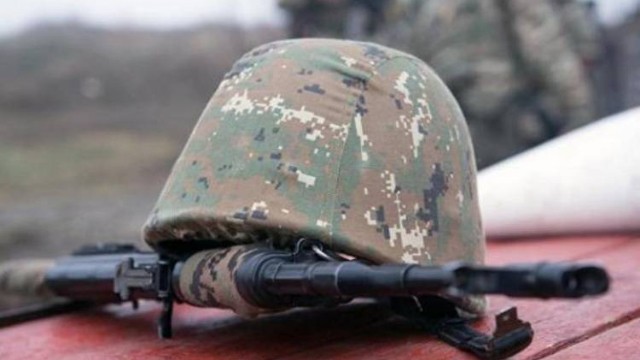 Hərbçi oğlunun öldüyünü eşidən erməni İNTİHAR ETDİ