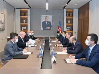 Ceyhun Bayramov Filip Rikerlə görüşdə təxribatlardan DANIŞDI
