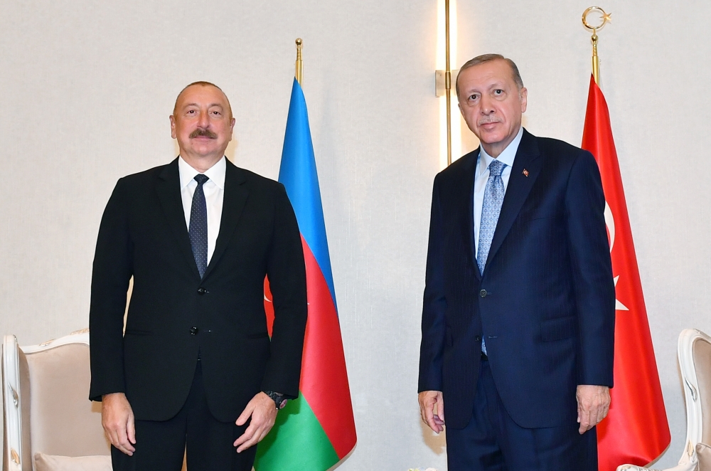 İlham Əliyev Səmərqənddə Ərdoğanla görüşüb - YENİLƏNİB