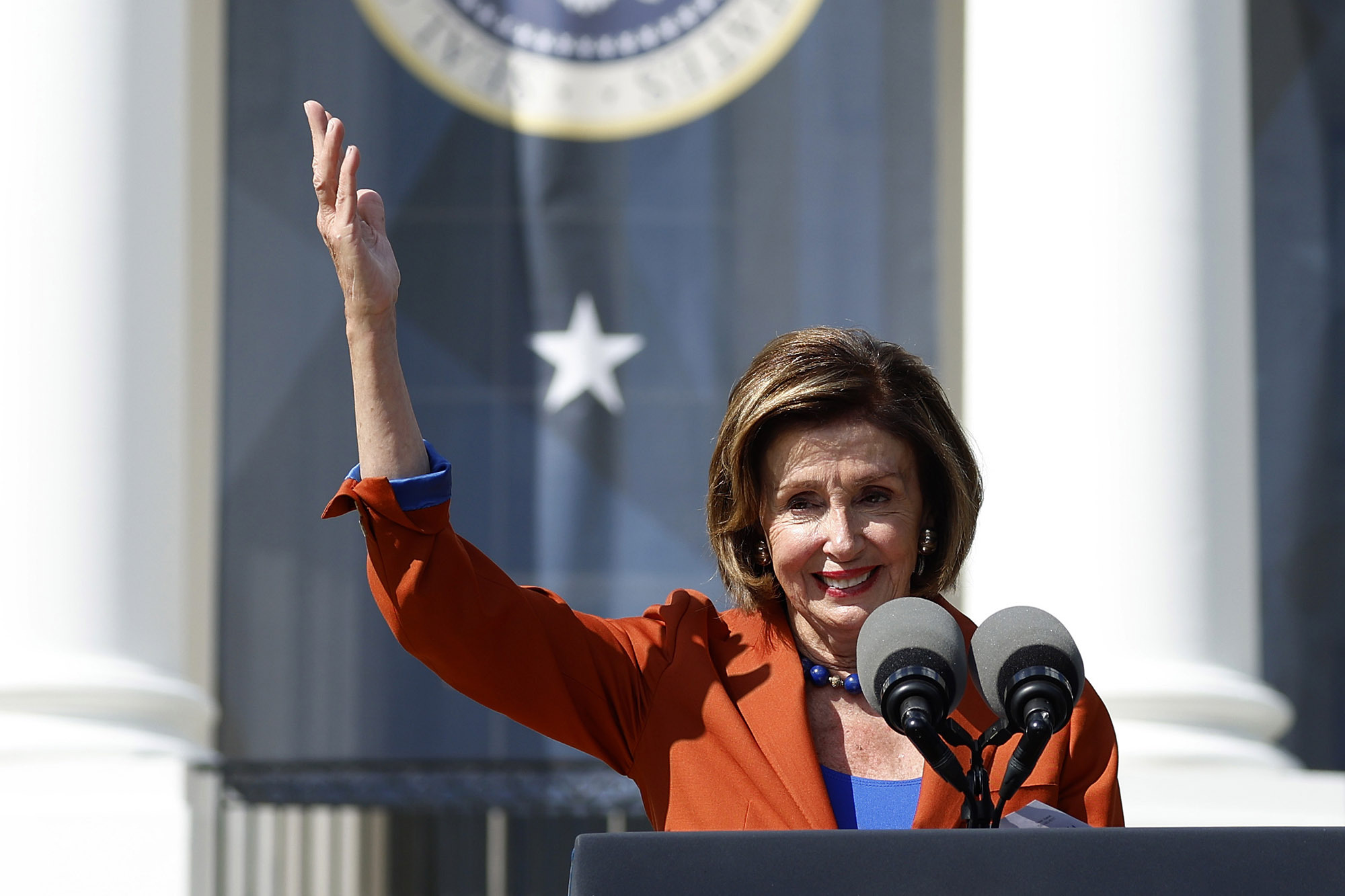 Nensi Pelosi Ermənistana GƏLİR 