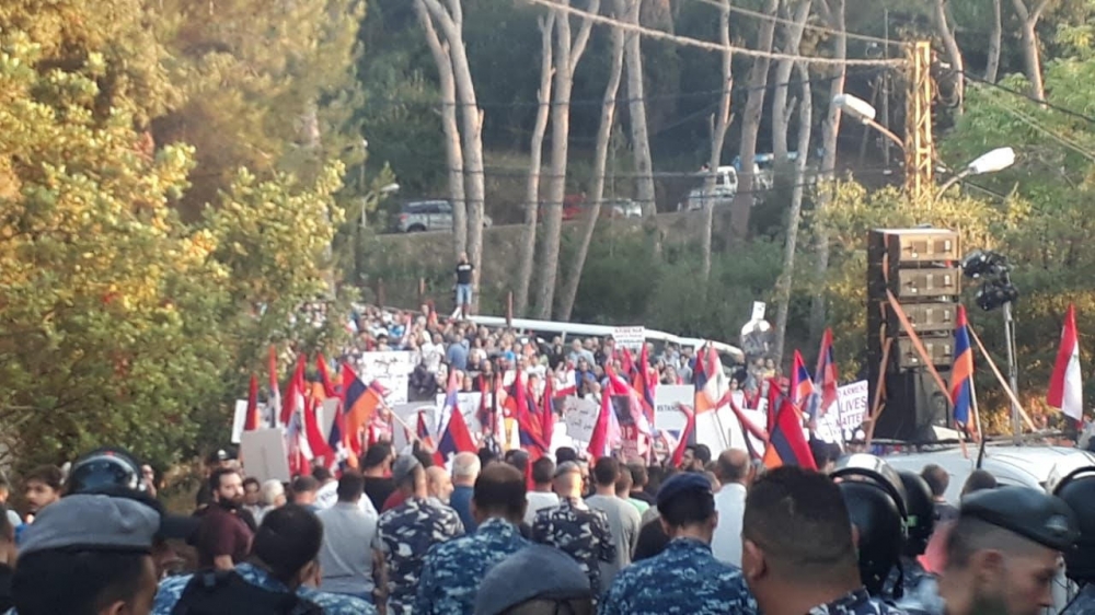 Ermənilər Beyrutda Azərbaycan səfirliyinə hücum etdilər - VİDEO